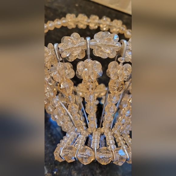 Vintage Safety Pin Art Basket - Picture 11 of 11